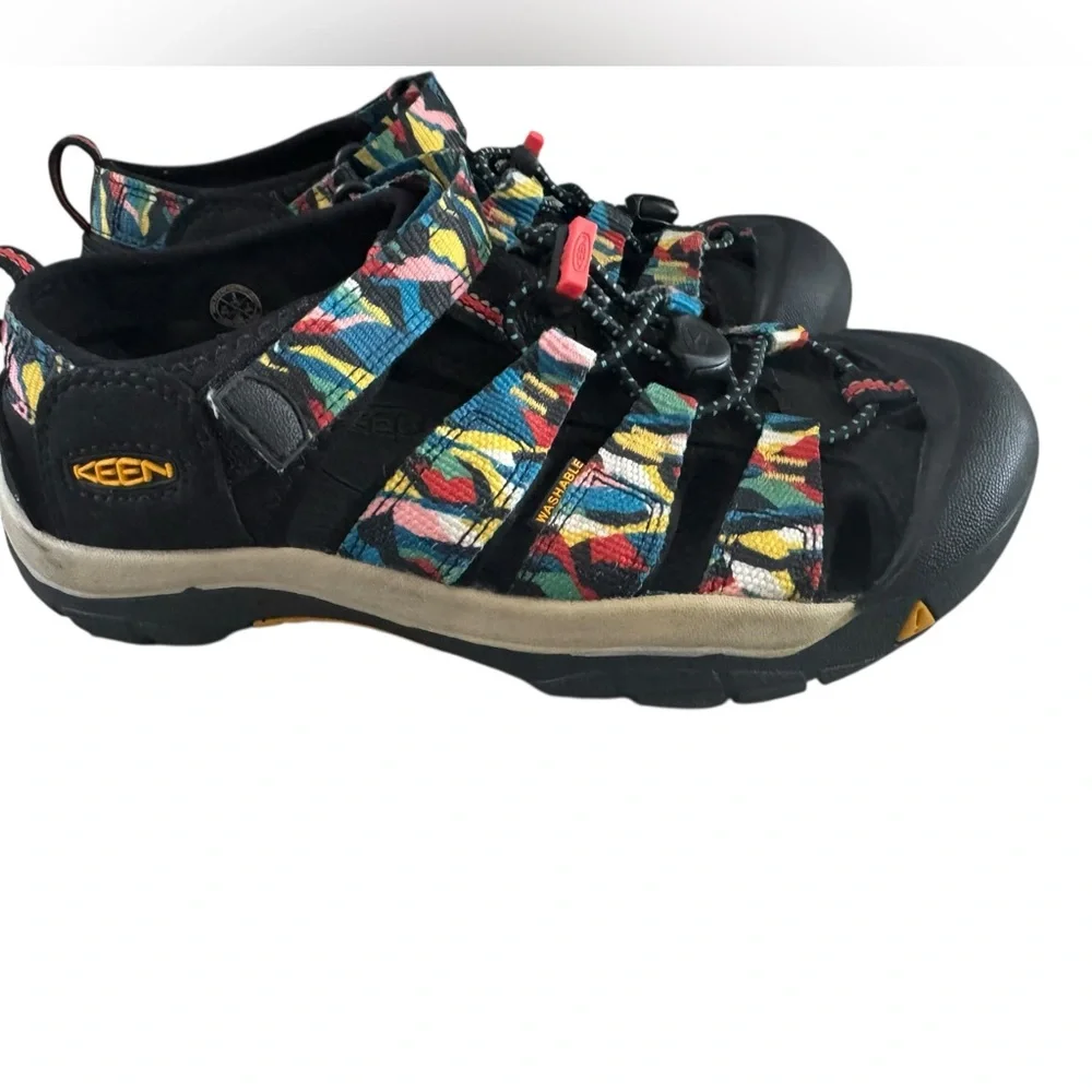 Keen Youth multi color sandals size 3
